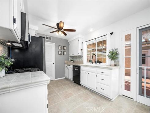 6909 Andrew Way , Cypress, CA