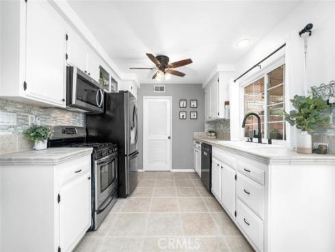 6909 Andrew Way , Cypress, CA