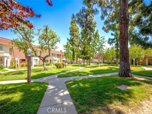 6909 Andrew Way , Cypress, CA