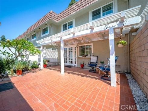 6909 Andrew Way , Cypress, CA