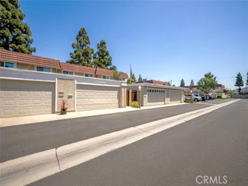 6909 Andrew Way , Cypress, CA
