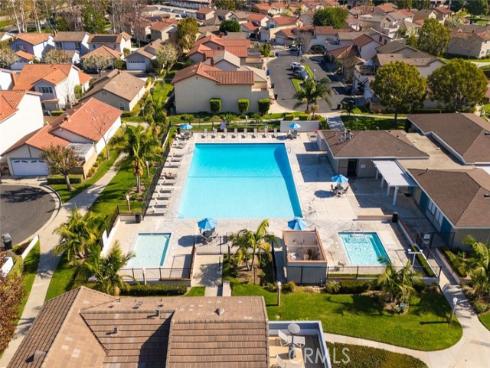 6909 Andrew Way , Cypress, CA