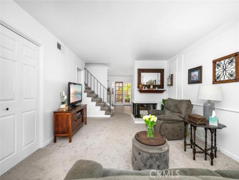 6909 Andrew Way , Cypress, CA