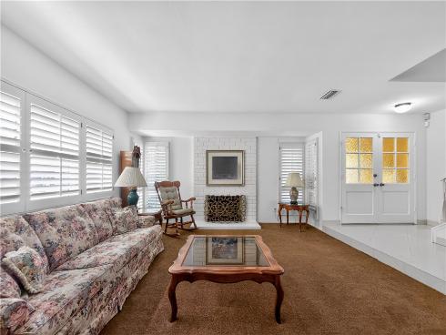 4192 Sussex , Cypress, CA
