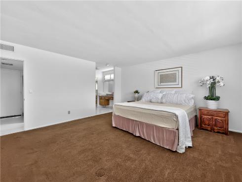 4192 Sussex , Cypress, CA
