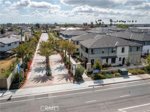 9001 Cerise 111 Lane, Cypress, CA