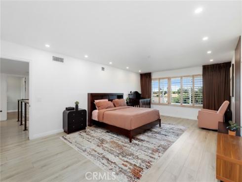 5109 Saratoga Avenue, Cypress, CA