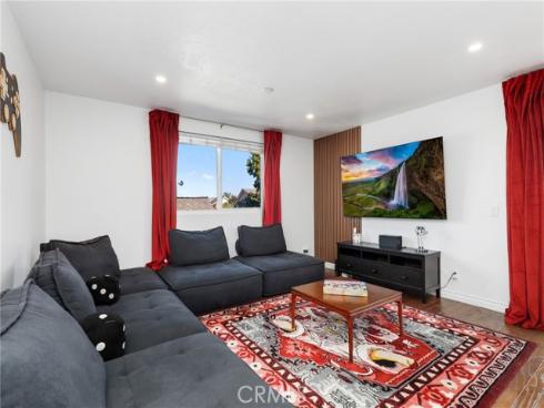 5109 Saratoga Avenue, Cypress, CA