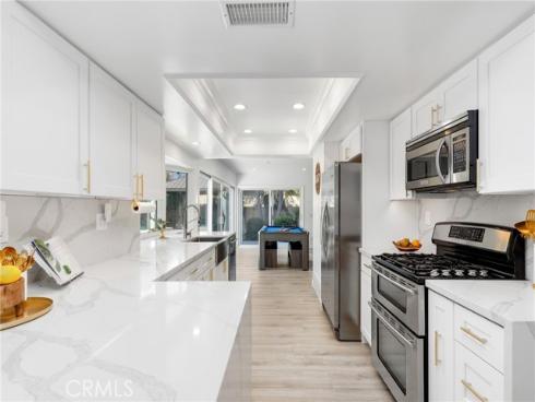 5109 Saratoga Avenue, Cypress, CA
