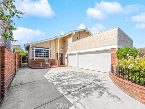 6402 Cantiles Avenue