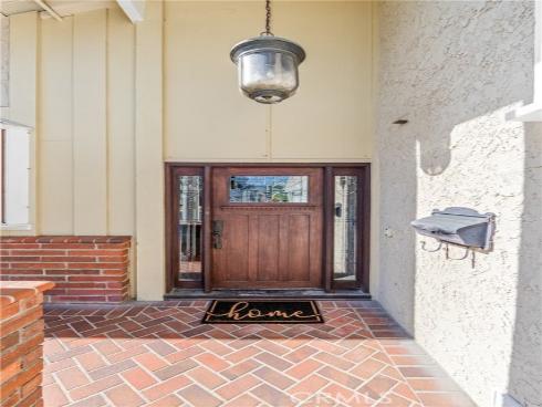 6402 Cantiles Avenue, Cypress, CA