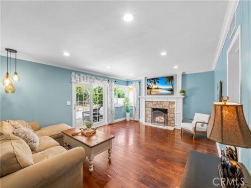 6402 Cantiles Avenue, Cypress, CA