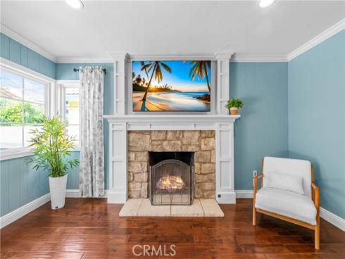6402 Cantiles Avenue, Cypress, CA