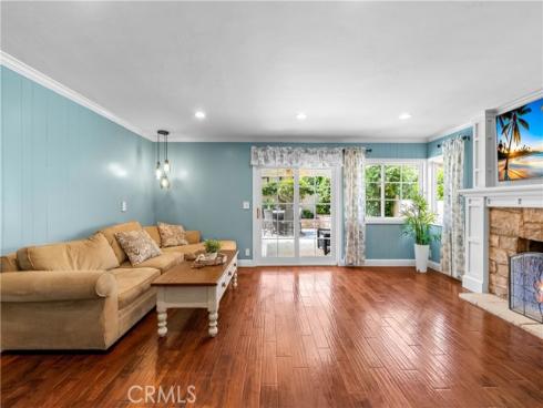 6402 Cantiles Avenue, Cypress, CA