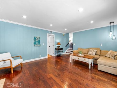 6402 Cantiles Avenue, Cypress, CA