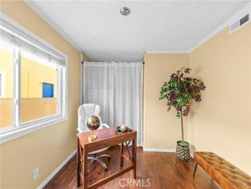 6402 Cantiles Avenue, Cypress, CA