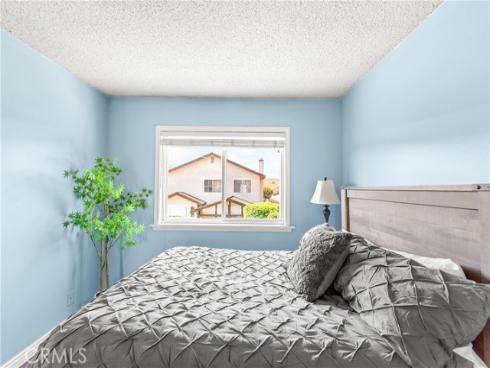 6402 Cantiles Avenue, Cypress, CA