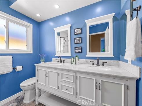 6402 Cantiles Avenue, Cypress, CA