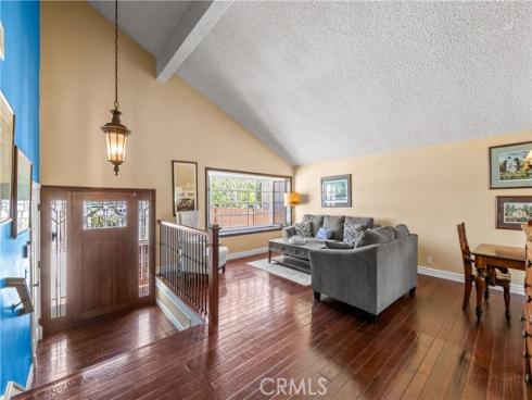 6402 Cantiles Avenue, Cypress, CA