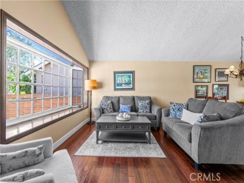 6402 Cantiles Avenue, Cypress, CA