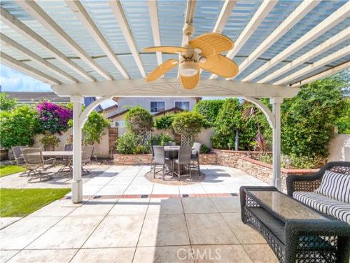 6402 Cantiles Avenue, Cypress, CA