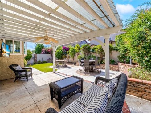6402 Cantiles Avenue, Cypress, CA