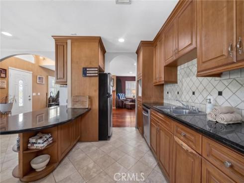 5621 Vonnie Ln , Cypress, CA