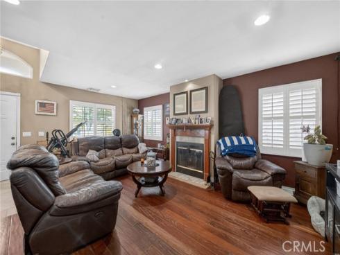 5621 Vonnie Ln , Cypress, CA