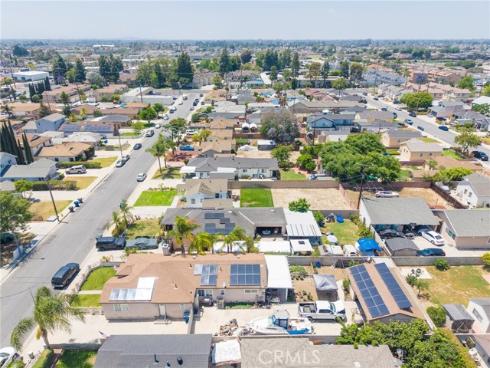 5621 Vonnie Ln , Cypress, CA
