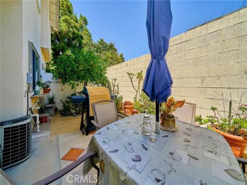 9008 Primavera Lane, Cypress, CA