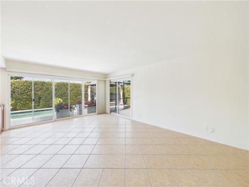 5089 Saratoga Avenue, Cypress, CA