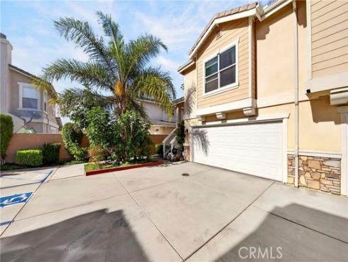 8692 Belmont A , Cypress, CA