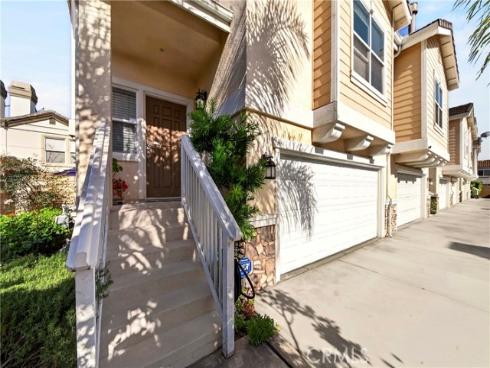 8692 Belmont A , Cypress, CA