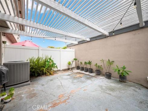 10018 Bloomfield , Cypress, CA