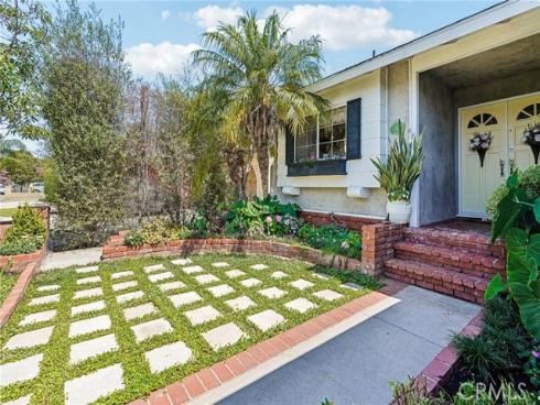6792 Reefton , Cypress, CA