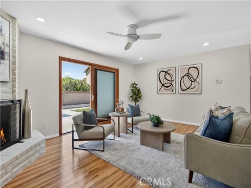6692 Kiwi Cir , Cypress, CA