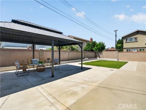 6692 Kiwi Cir , Cypress, CA