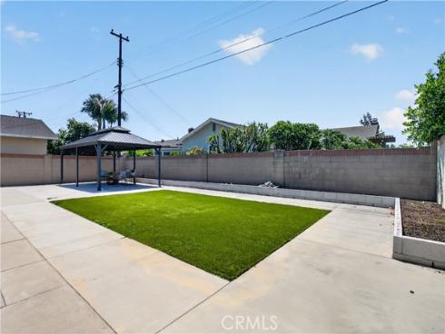 6692 Kiwi Cir , Cypress, CA
