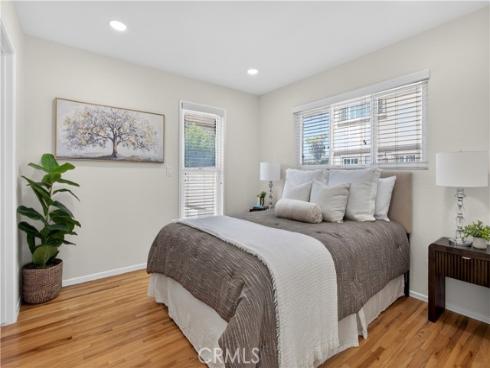 6692 Kiwi Cir , Cypress, CA