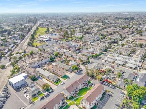 8561 La Salle 53 , Cypress, CA