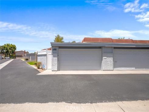 11257 Amelia Way, Cypress, CA