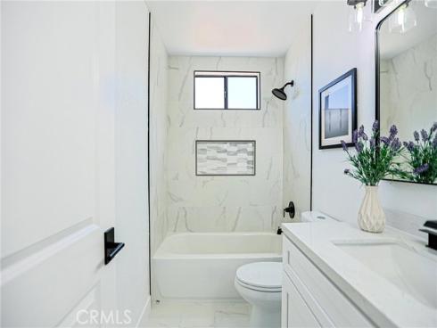 8860 La Salle 4 , Cypress, CA