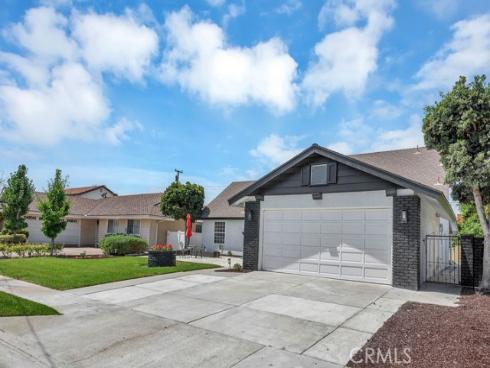 9317  Christopher  , Cypress, CA