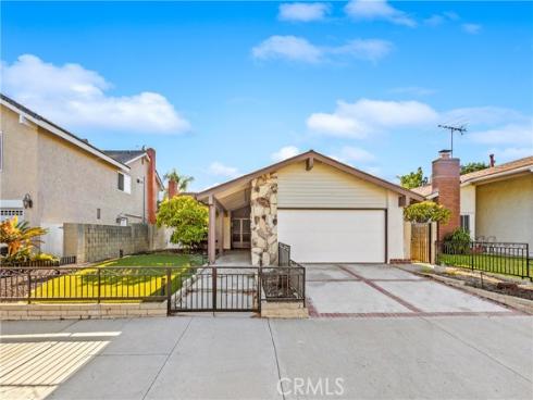 11377 Madeira , Cypress, CA