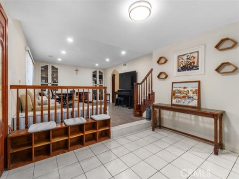 5023 Evergreen , Cypress, CA