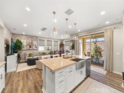 10832  Flora  , Cypress, CA