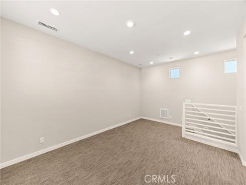 10832  Flora  , Cypress, CA