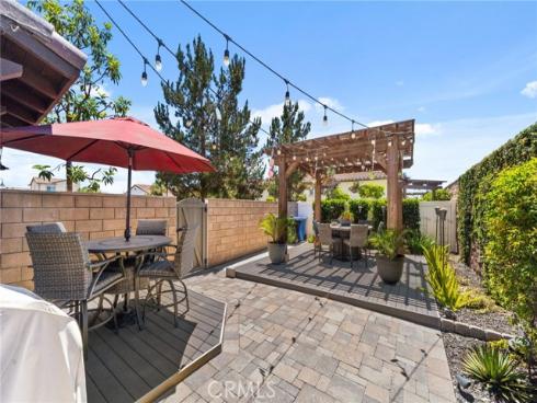10832  Flora  , Cypress, CA
