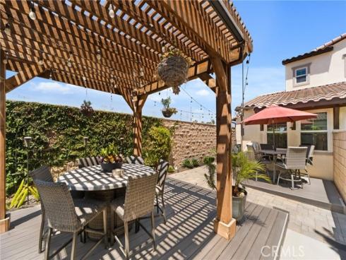 10832  Flora  , Cypress, CA