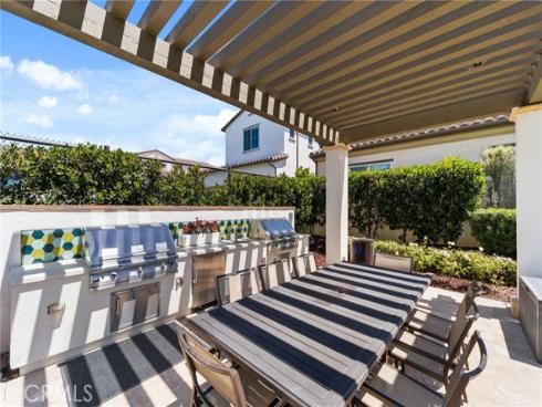 10832  Flora  , Cypress, CA